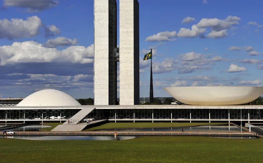 Princípio de incêndio atinge Anexo III da Câmara dos Deputados em Brasília