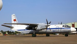 Avião russo cai na Síria e deixa mais de 30 mortos