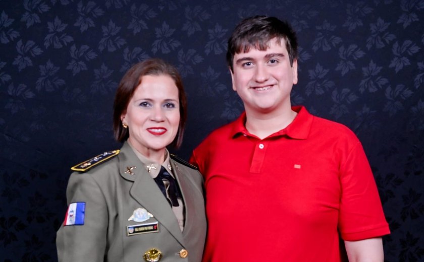 Uneal celebra mães que aprendem, ensinam e inspiram dentro e fora da sala de aula