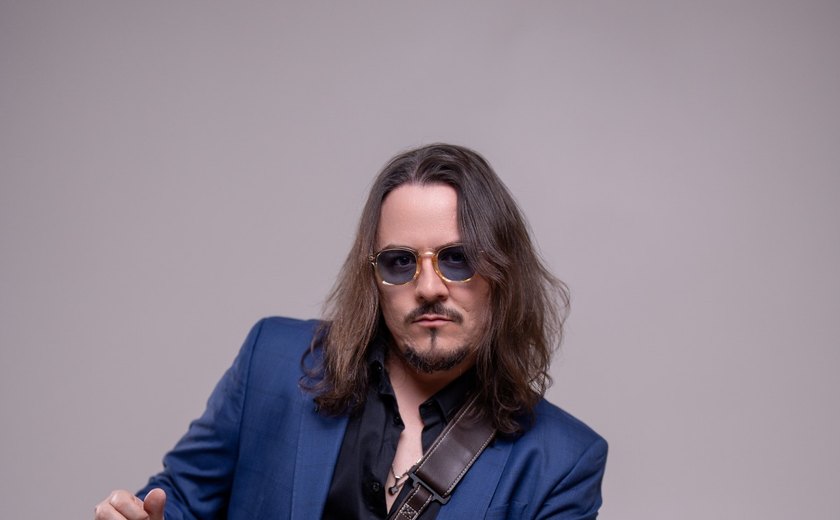 Pela primeira vez em Maceió, Dino Fonseca apresenta ‘de volta aos anos 80’