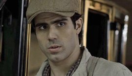 'Orgulho e Paixão': Luccino revela a Mário/Mariana que é gay