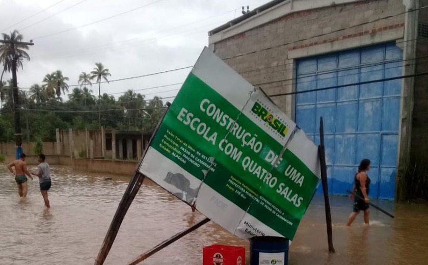Região Norte vive dia de caos em consequência das chuvas