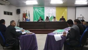 Vereadores aprovam requerimento e Teófilo vai explicar denúncia de calote