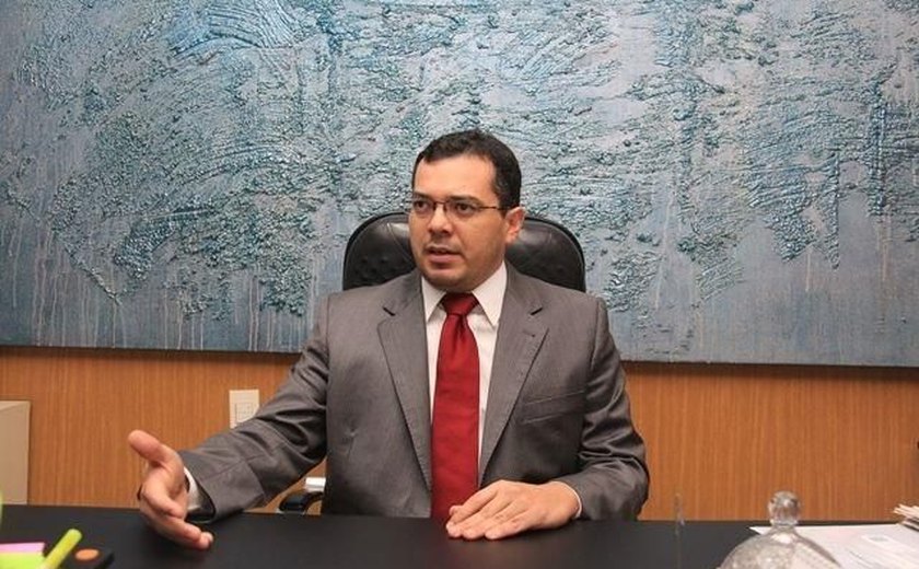 TCE/AL suspende licitação da Slum