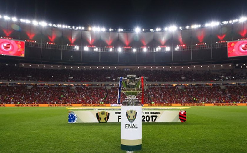 Flamengo e Cruzeiro empatam na primeira partida pela final da Copa do Brasil