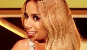 Anitta proíbe penetras e celulares em festa de aniversário