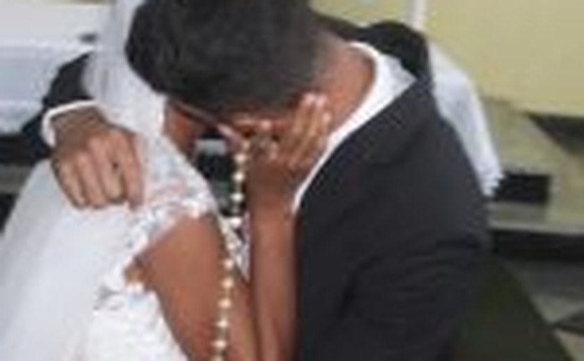 Paciente de cuidados paliativos se casa na capela da Santa Casa de Maceió