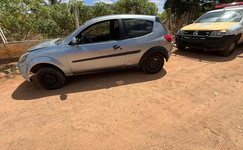 Motorista é preso com sinais de embriaguez após colidir em muro