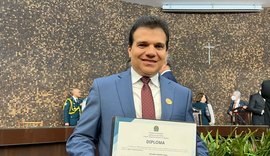 Diplomado, Ricardo Nezinho renova compromisso de trabalho com os alagoanos
