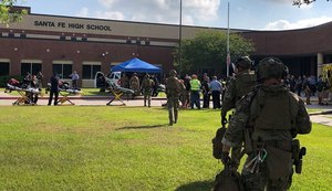 Segundo a polícia, tiroteio em escola do Texas deixa de 8 a 10 mortos