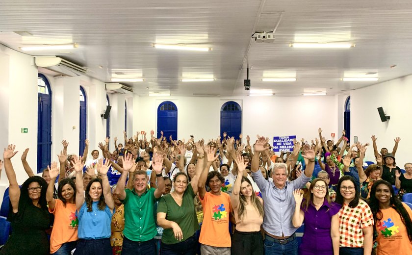 Segundo dia de Show de Talentos reúne cerca de 200 idosos do Serviço de Convivência