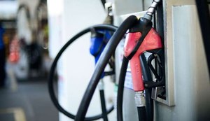 Petrobras diz que não antecipa decisões de reajuste de combustíveis