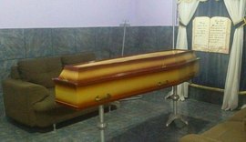 Corpo de Loalwa Braz é liberado do IML e levado para funerária