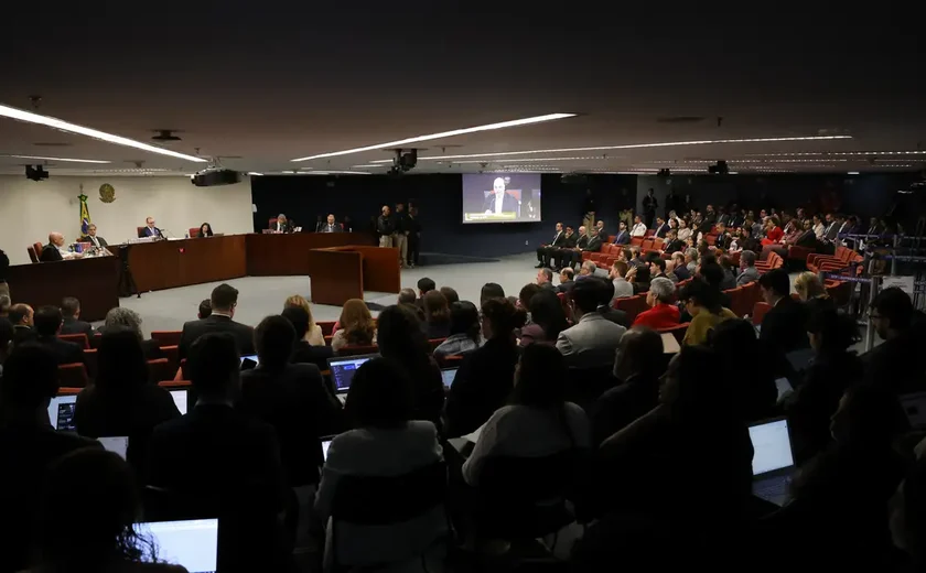 Em voto, Fux diz que ação deveria ter tramitado na primeira instância