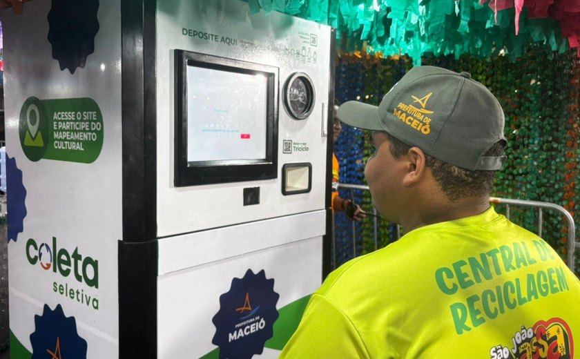 Dispositivo que aceita materiais recicláveis é apresentado ao público do São João Massayó