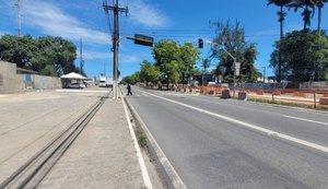 Transporte turístico passa a ter permissão para usar a faixa exclusiva