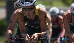Mundiais Universitários de Vôlei de Praia e de Triathlon em Maceió movimentam economia local