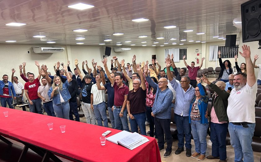 Apostando na negociação, trabalhadores da CASAL devolvem pauta e flexibilizam novas cláusulas