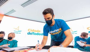 Valoriza Educação: Prefeito JHC anuncia investimentos para servidores municipais