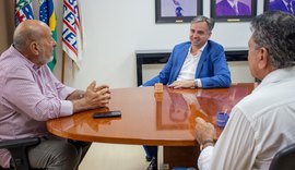 Juceal e Fiea renovam parceria para modernizar registro de empresas