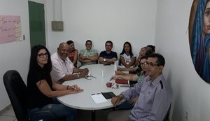 Prefeito começa a se mobilizar visando os festejos juninos de sua cidade