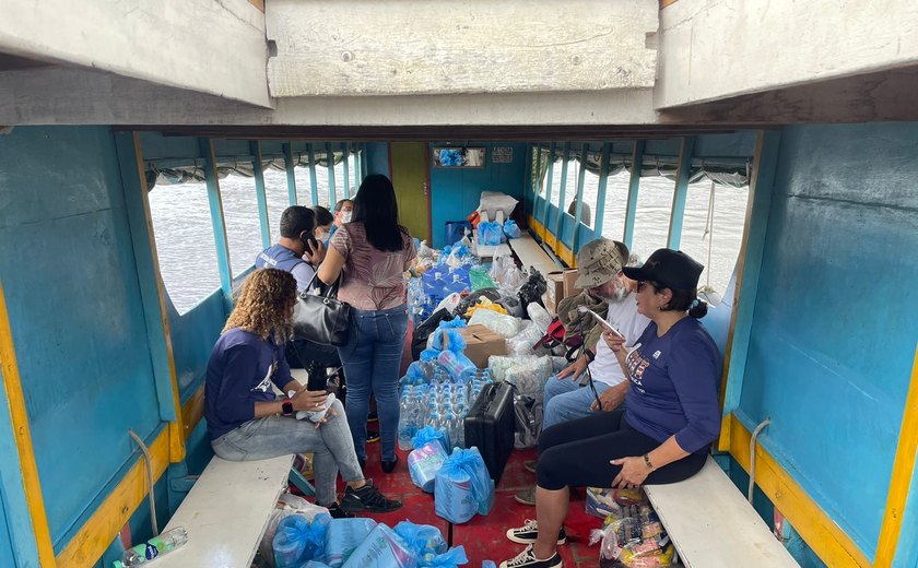 Expedição da Ufal e Rotary Arapiraca entrega duas toneladas de alimentos e 500 litros de água a índios isolados