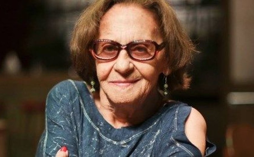 Aos 89 anos, Laura Cardoso descarta aposentadoria: 'Falta fazer muita coisa