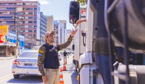 DMTT realiza Operação Fluidez e faz 44 autuações de veículos acima de 5T