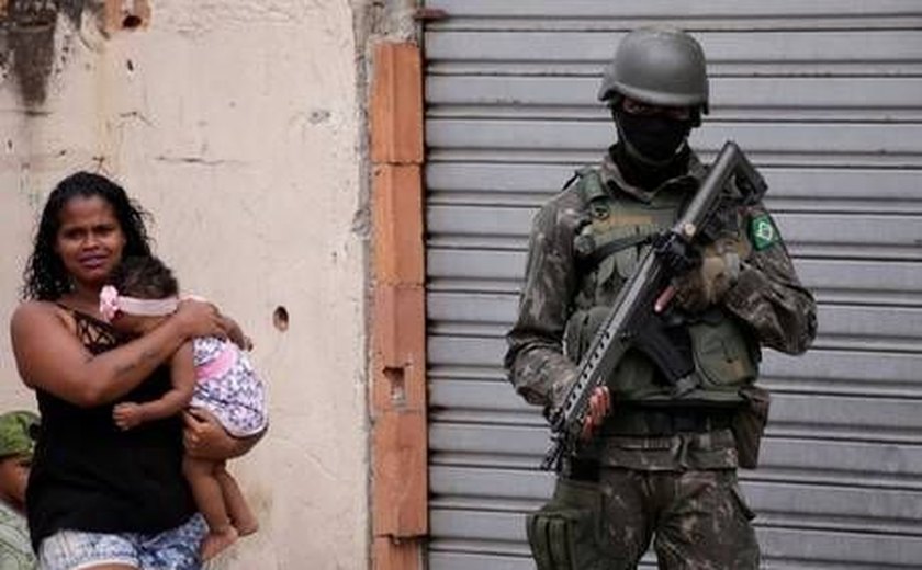 Rio tem novo fim de semana violento mesmo após intervenção