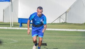 CSA está no mercado e deve confirmar mais três jogadores esta semana