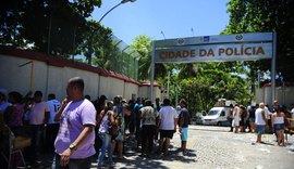 Famílias de vítimas de maior chacina no Rio pedem reparação