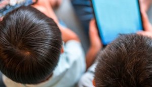 Especialista alerta para impacto do uso de telas na saúde mental infantil