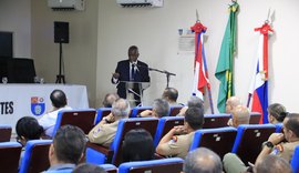 Coronel Coutinho ministra palestra na aula inaugural em curso superior de polícia