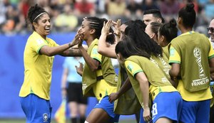 Com alagoanas Marta no banco e Geyse no segundo tempo, Brasil vence a Jamaica