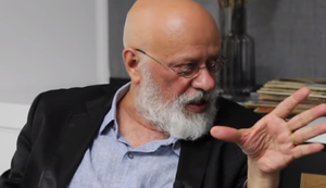 'Bolsonaro é burro e governa como se estivesse em um churrasco', diz Pondé