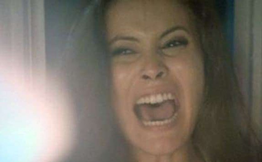 Carmen tem fim trágico e morre queimada em incêndio