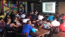 Juizado da Mulher promove palestra sobre violência para funcionários de choparia