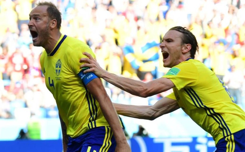 Suécia marca de pênalti e passa pela Coreia do Sul no Grupo F