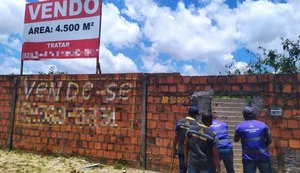 Convívio Social multa imobiliária por publicidade irregular em área da prefeitura