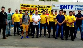 Vereadores Léo e Fábio apoiam mobilização dos agentes da SMTT de Arapiraca