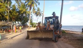 São Miguel dos Milagres acata decisão judicial e remove barracas irregulares da praia