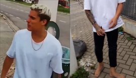 Tiago Ramos é largado descalço na rua após expulsão de 'A Fazenda 14'; veja flagra!