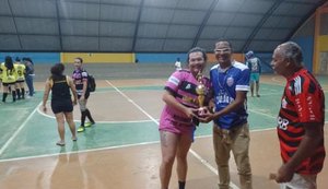 Preconceito e superação: mulher trans participa de torneio de futsal feminino no interior de AL