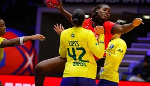 Brasil sofre primeira derrota no Mundial de Handebol feminino