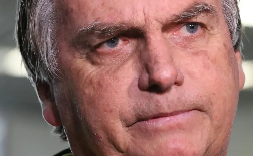 Supremo Tribunal Federal condena Bolsonaro a 27 anos e três meses de prisão