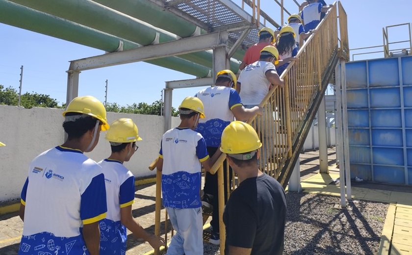 Estudantes da Rede Pública visitam Estação de Tratamento da Agreste Saneamento