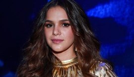 Bruna Marquezine atrasa demais e irrita famosas em baile de gala