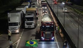 Rodovias federais estão livres de bloqueios totais, diz PRF