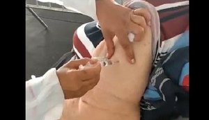 Polícia Civil indicia técnica de enfermagem de Maceió por não aplicar vacina em idosa