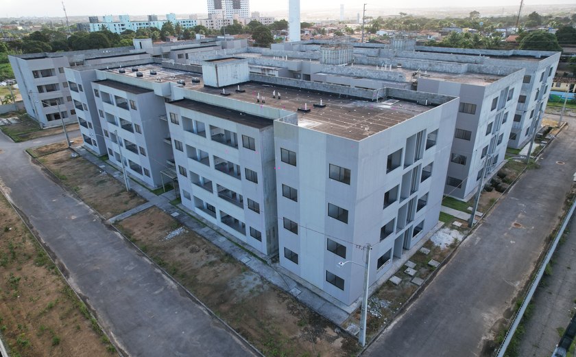Denúncia: atraso em entrega de residencial no Antares